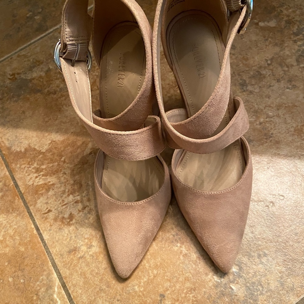 Light pink heels